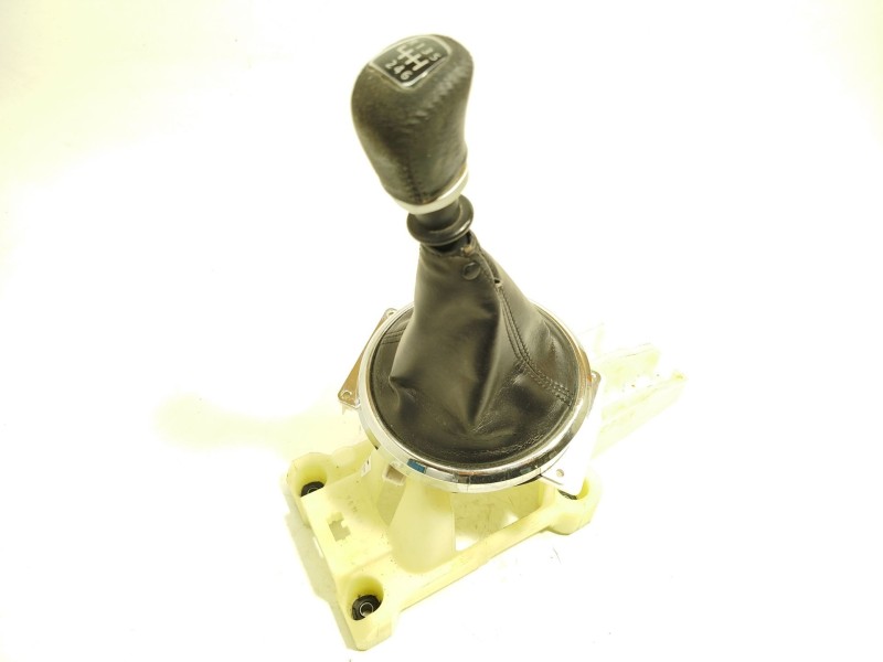 Recambio de palanca cambio para mitsubishi asx (ga_w_) 1.6 di-d 4wd referencia OEM IAM 2450A057  