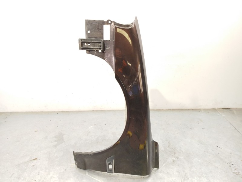 Recambio de aleta delantera izquierda para volvo s80 i (184) 2.5 tdi referencia OEM IAM 8679352  