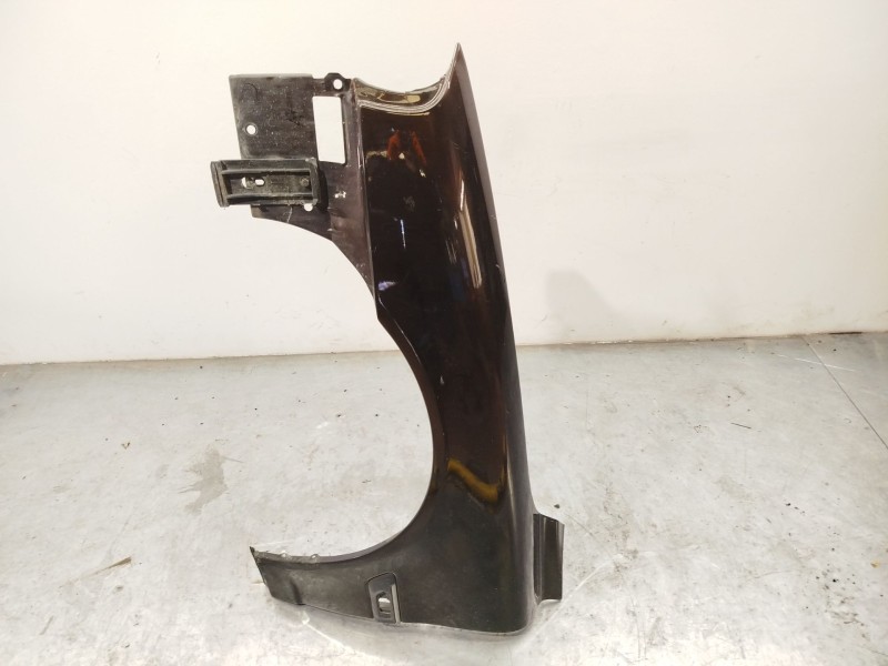 Recambio de aleta delantera izquierda para volvo s80 i (184) 2.5 tdi referencia OEM IAM 8679352  