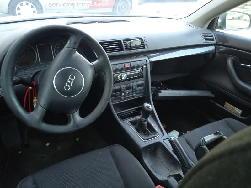 audi a4 b7 (8ec) del año 2003