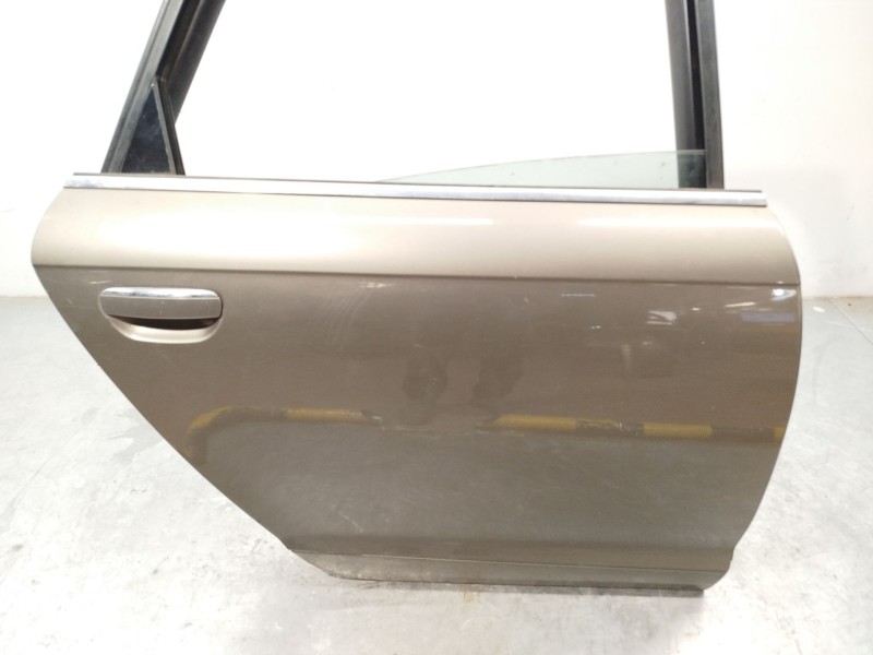 Recambio de puerta trasera derecha para audi a6 c6 (4f2) 2.0 tdi referencia OEM IAM 4F0833052G  