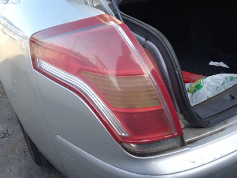 citroën c4 i sedán del año 2008