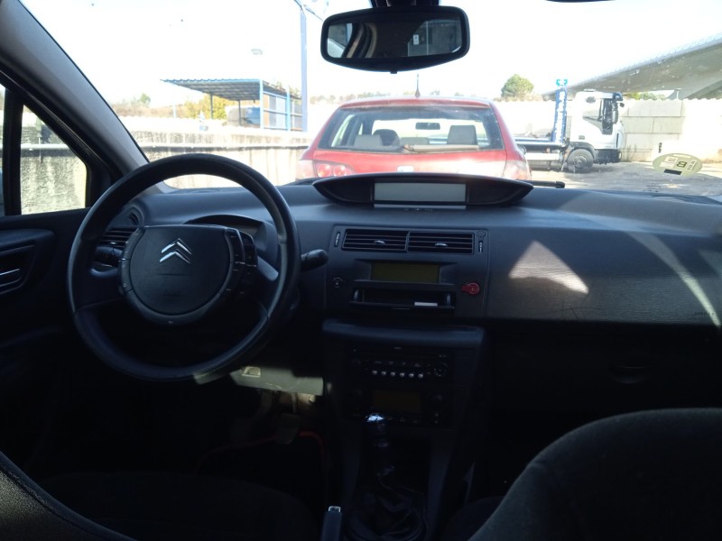 citroën c4 i sedán del año 2008