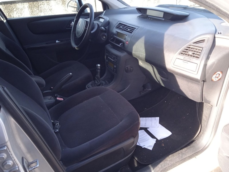 citroën c4 i sedán del año 2008