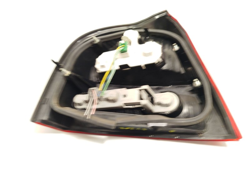 Recambio de piloto trasero derecho para volvo s80 i (184) 2.5 tdi referencia OEM IAM 9154479  