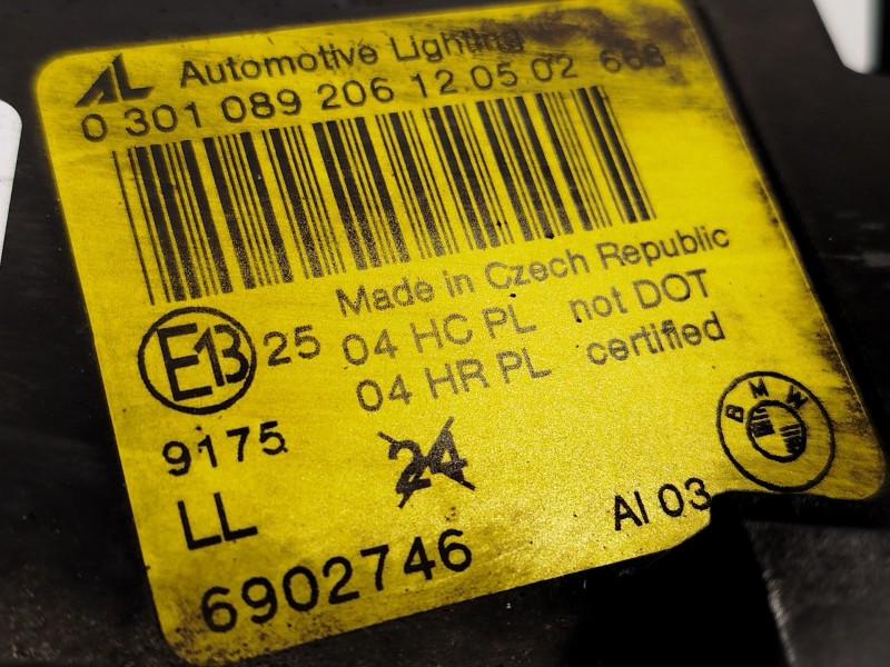 Recambio de faro derecho para bmw 3 (e46) 320 d referencia OEM IAM 6902746 63126902746 0301089206