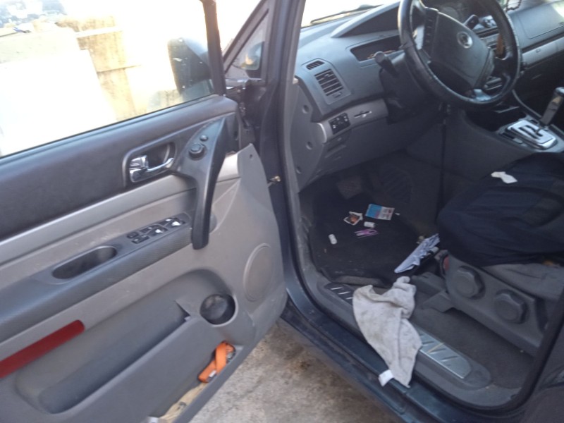 ssangyong rodius i del año 2005