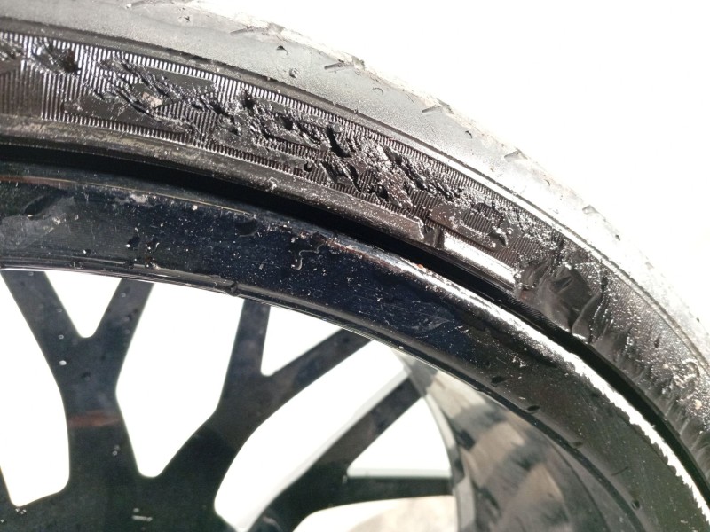 Recambio de llanta para audi r8 (4s3, 4sp) 5.2 fsi quattro referencia OEM IAM 4S0601025AC  