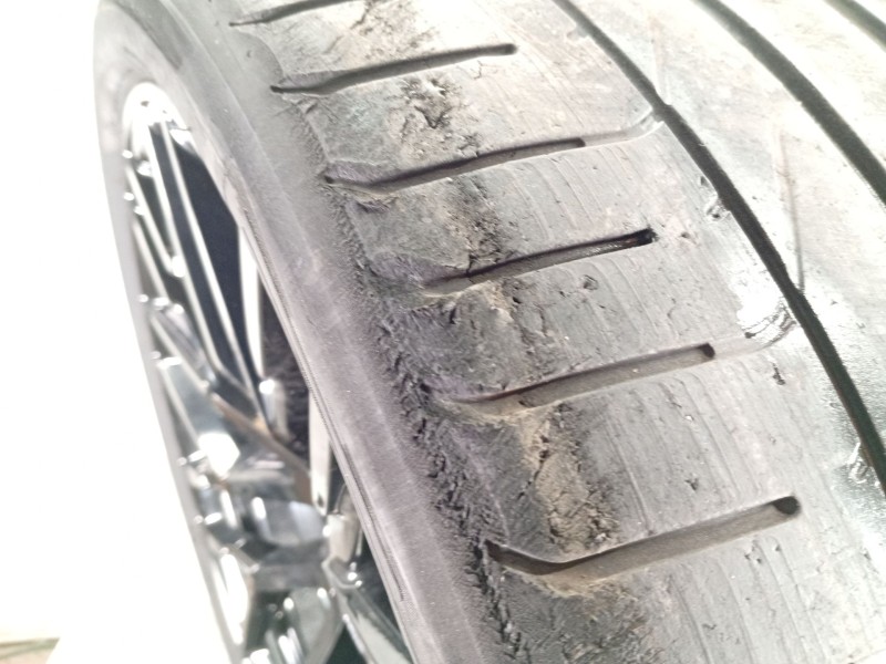 Recambio de llanta para audi r8 (4s3, 4sp) 5.2 fsi quattro referencia OEM IAM 4S0601025C  