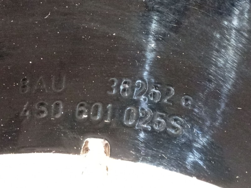 Recambio de llanta para audi r8 (4s3, 4sp) 5.2 fsi quattro referencia OEM IAM 4S0601025AC  