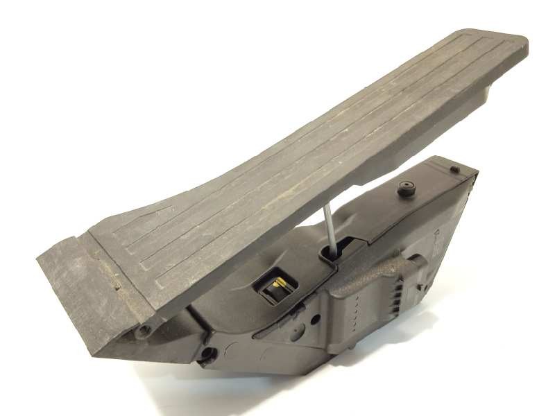 POTENCIOMETRO PEDAL A2053000004 2053000004