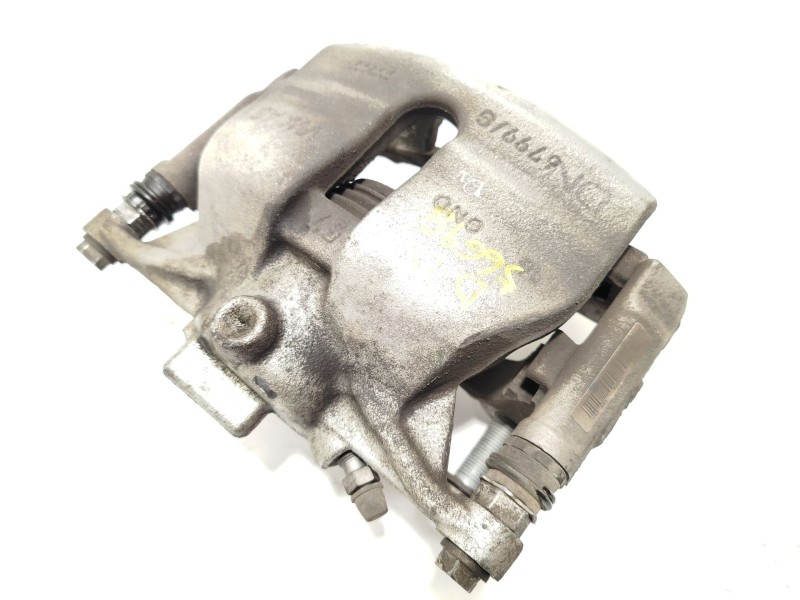 Recambio de pinza freno delantera derecha para audi q3 sportback (f3n) 35 tdi referencia OEM IAM 8V0615124D  