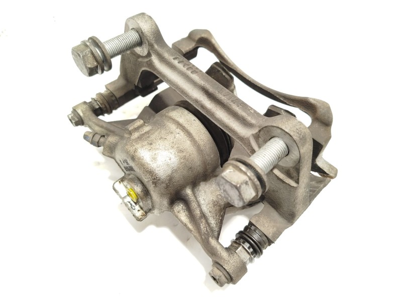 Recambio de pinza freno delantera derecha para audi q3 sportback (f3n) 35 tdi referencia OEM IAM 8V0615124D  