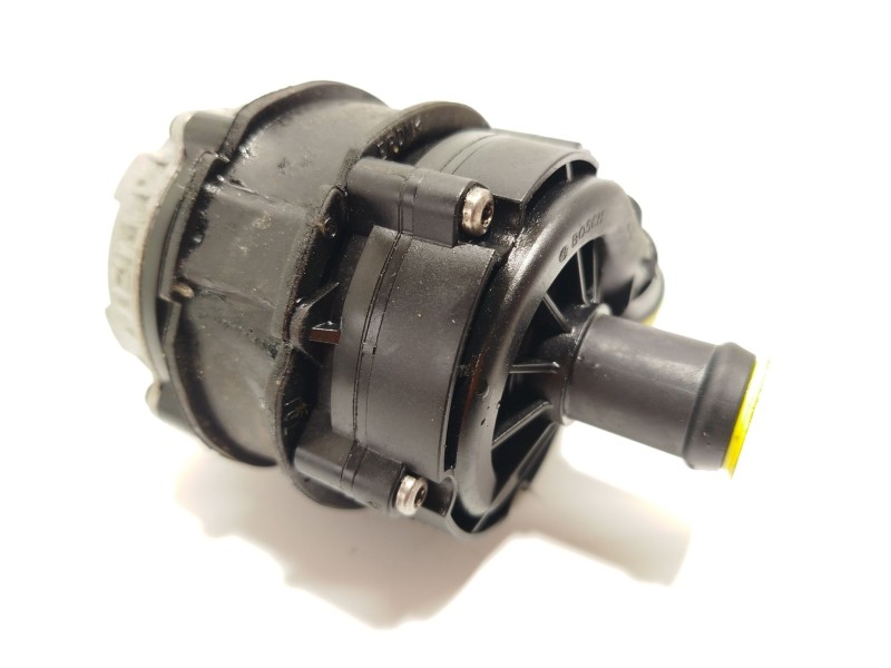 Recambio de bomba agua para audi q3 sportback (f3n) 35 tdi referencia OEM IAM 04L965567A  0392024006