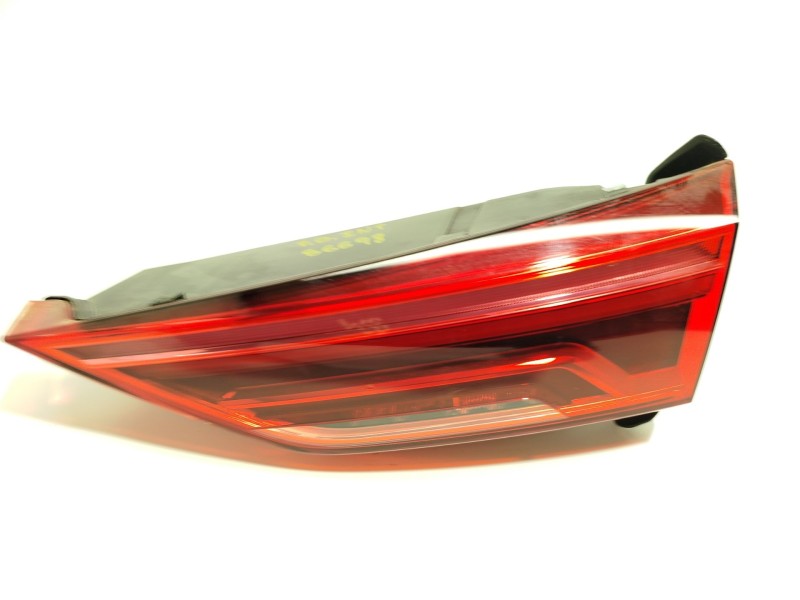 Recambio de piloto trasero derecho interior para audi q3 sportback (f3n) 35 tdi referencia OEM IAM 83A945094C  