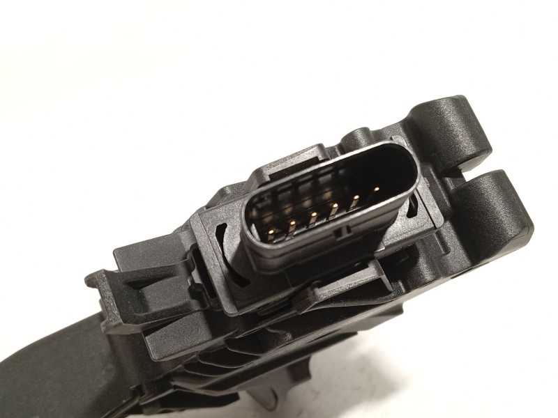 Recambio de potenciometro pedal para cupra leon sportstourer (kl8, ku8, kud) 1.5 etsi referencia OEM IAM 3WA723503  