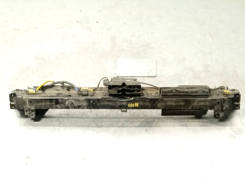 Recambio de travesaño superior para hyundai tucson (tl, tle) 1.6 gdi referencia OEM IAM 86520D7000  