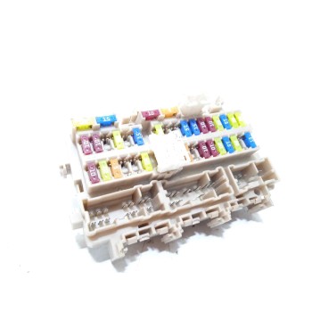 CAJA RELES / FUSIBLES 243808901R 