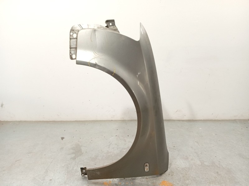 Recambio de aleta delantera izquierda para audi a4 b6 (8e2) 1.9 tdi referencia OEM IAM 8E0821105B  