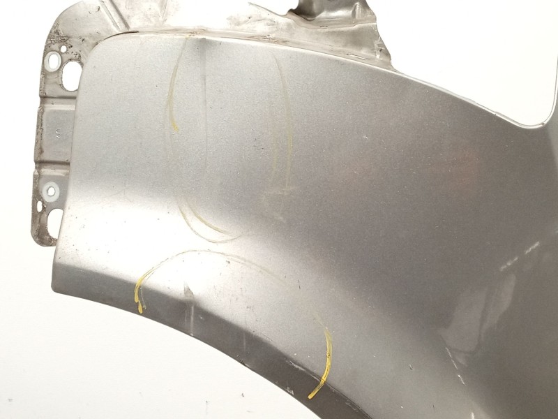 Recambio de aleta delantera izquierda para audi a4 b6 (8e2) 1.9 tdi referencia OEM IAM 8E0821105B  