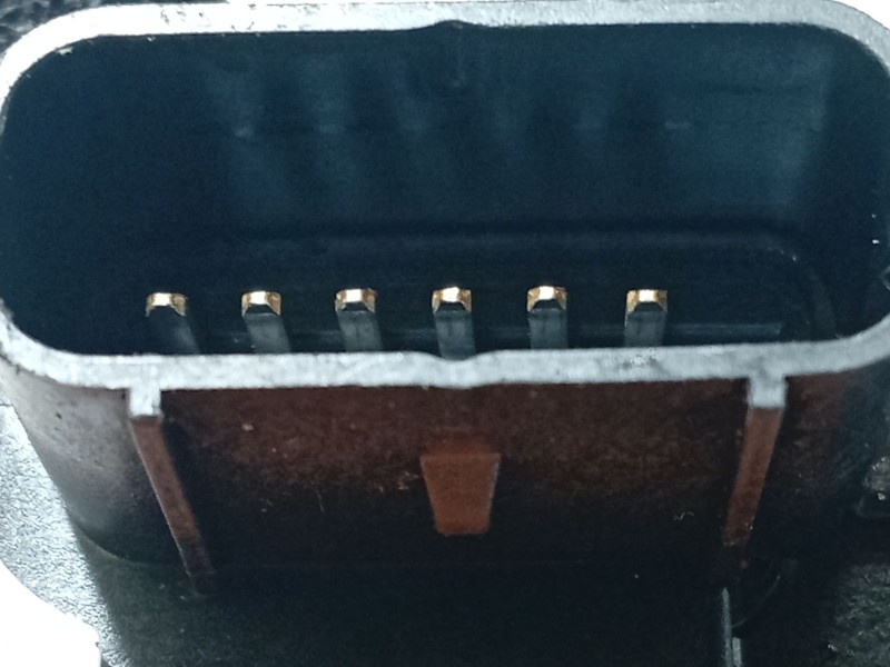 Recambio de cerradura puerta delantera derecha para hyundai ix35 (lm, el, elh) 1.7 crdi referencia OEM IAM 813202Y000  