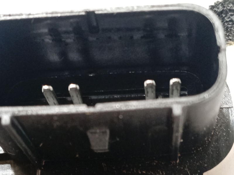 Recambio de cerradura puerta trasera izquierda para hyundai ix35 (lm, el, elh) 1.7 crdi referencia OEM IAM 814102Y010  