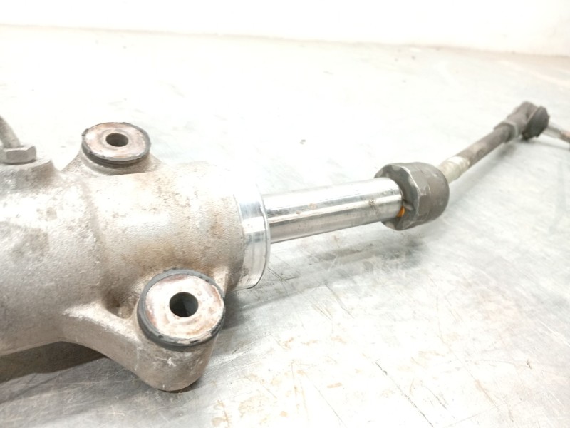 Recambio de cremallera direccion para iveco daily vi furgoneta 33s13, 35s13, 35c13 referencia OEM IAM 5801771575  7853974581