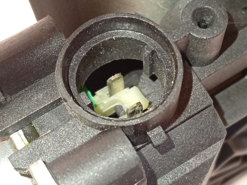 Recambio de elevalunas trasero derecho para hyundai ix35 (lm, el, elh) 1.7 crdi referencia OEM IAM 834022Y000  402353B