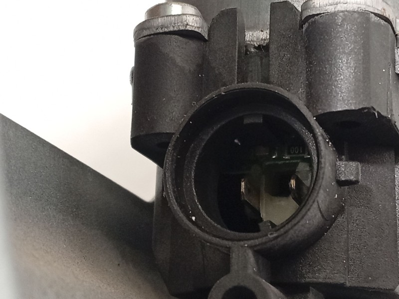 Recambio de elevalunas trasero izquierdo para hyundai ix35 (lm, el, elh) 1.7 crdi referencia OEM IAM 834012Y000  432354B