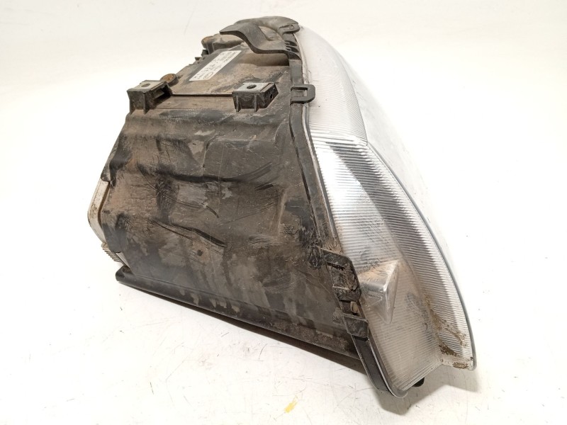 Recambio de faro izquierdo para chrysler voyager iv (rg, rs) 2.8 crd referencia OEM IAM 04857831AC 4857831AC 6240100000