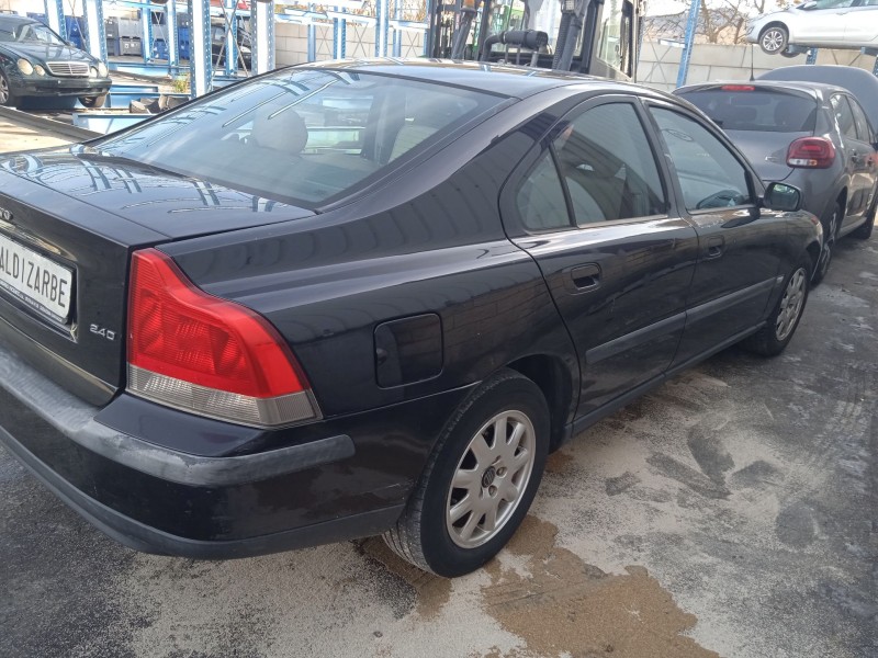 volvo s60 i (384) del año 2004