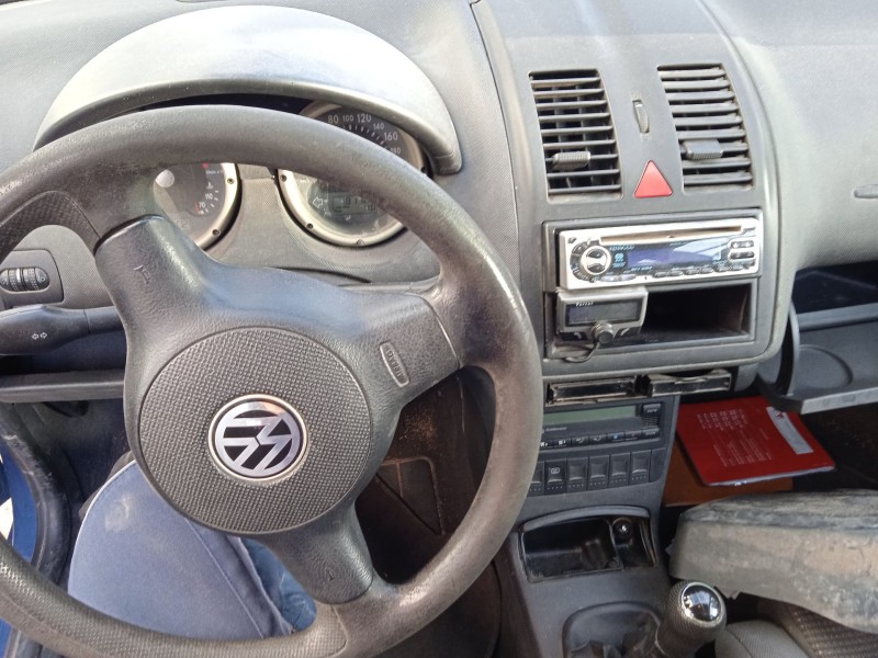 volkswagen polo (6n2) del año 2001