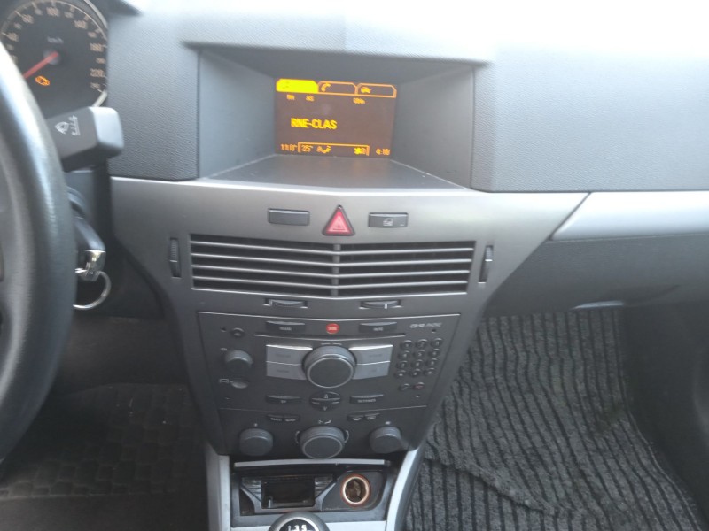 opel astra h (a04) del año 2006