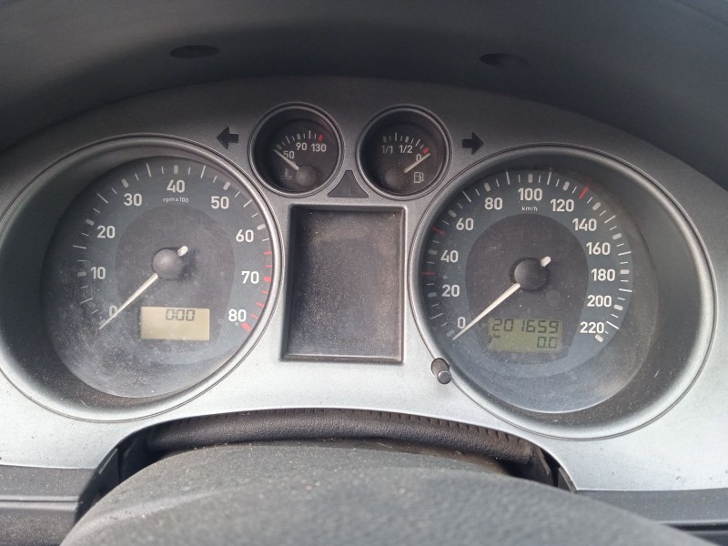 seat cordoba (6l2) del año 2006