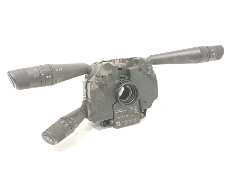 Recambio de mando intermitentes para iveco daily vi furgoneta 33s13, 35s13, 35c13 referencia OEM IAM 5801464985 05801464985 