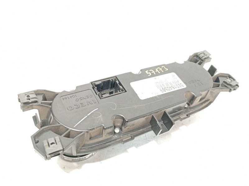 Recambio de mando climatizador para iveco daily vi furgoneta 33s13, 35s13, 35c13 referencia OEM IAM 5801640589  A83039300