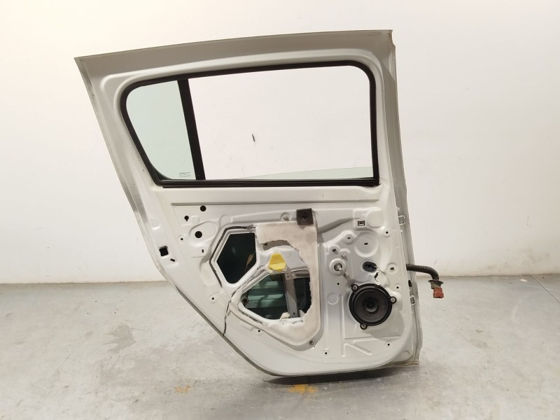 Recambio de puerta trasera izquierda para dacia sandero ii (b8_) 1.5 dci referencia OEM IAM 821017625R  