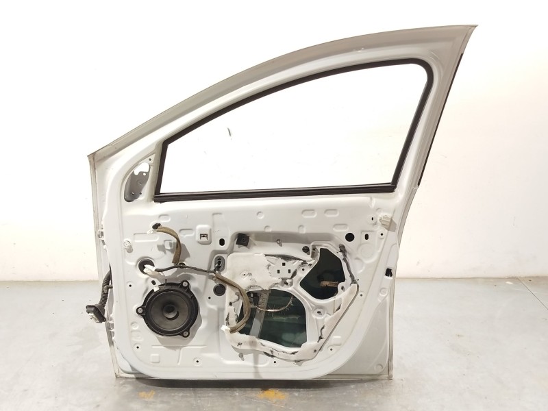 Recambio de puerta delantera derecha para dacia sandero ii (b8_) 1.5 dci referencia OEM IAM 801008681R  