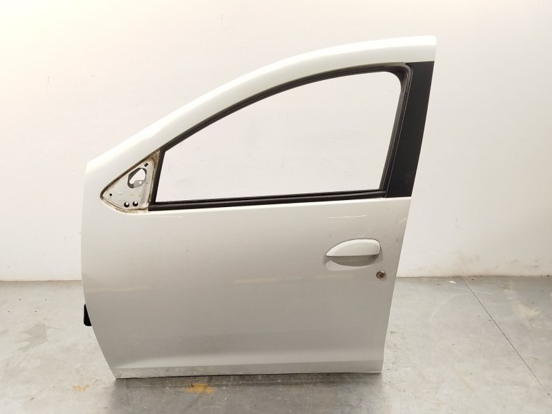 Recambio de puerta delantera izquierda para dacia sandero ii (b8_) 1.5 dci referencia OEM IAM 801012479R  