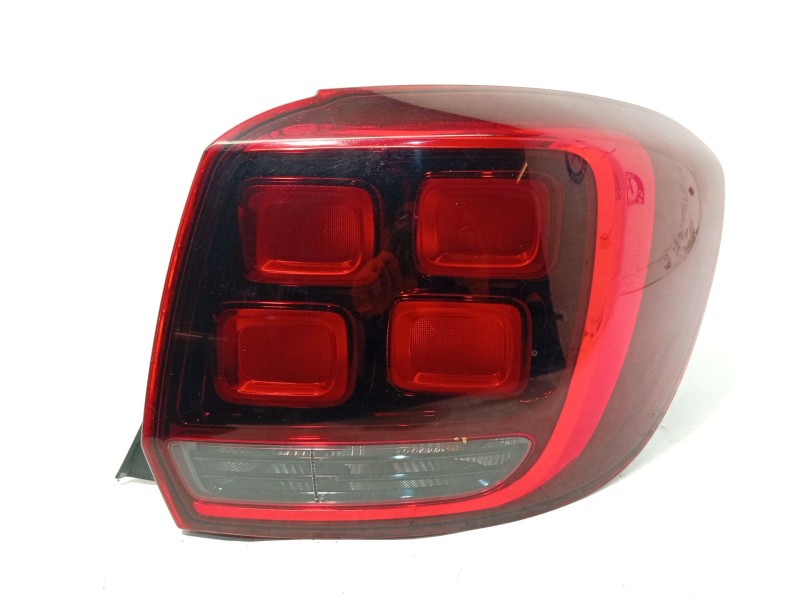 Recambio de piloto trasero derecho para dacia sandero ii (b8_) 1.5 dci referencia OEM IAM 265506147R  90113189