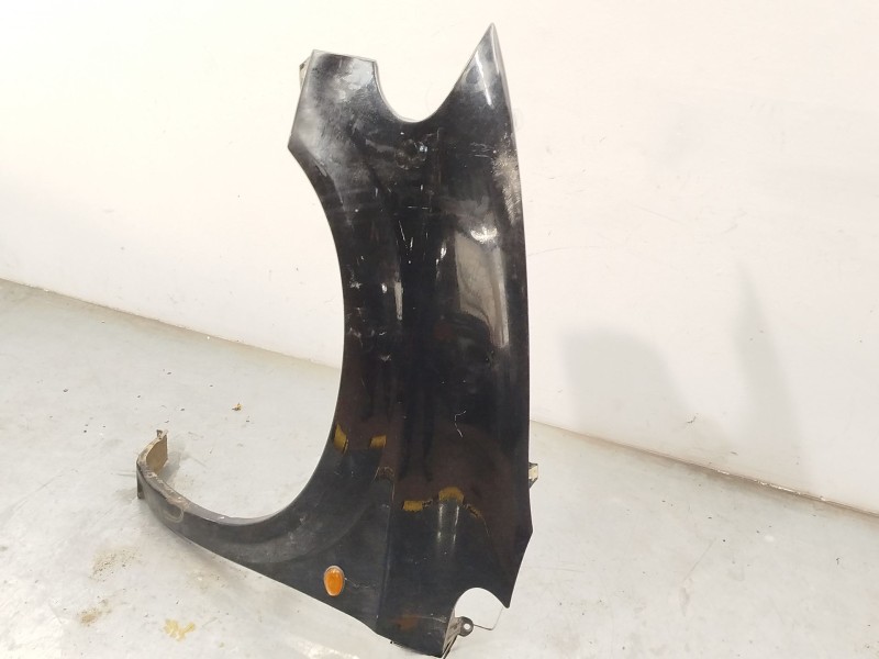 Recambio de aleta delantera izquierda para chrysler voyager iv (rg, rs) 2.8 crd referencia OEM IAM 5018445AA K05018445AA 