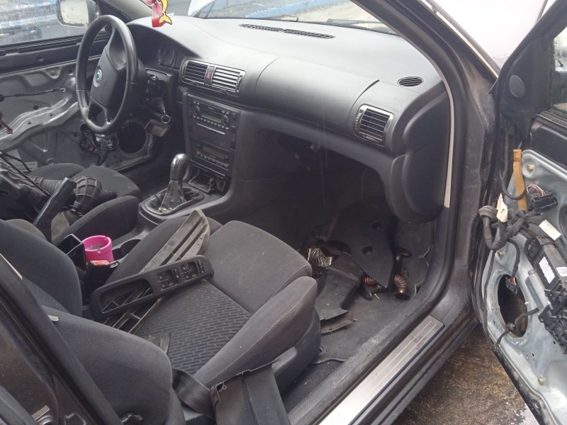 skoda superb i (3u4) del año 2006