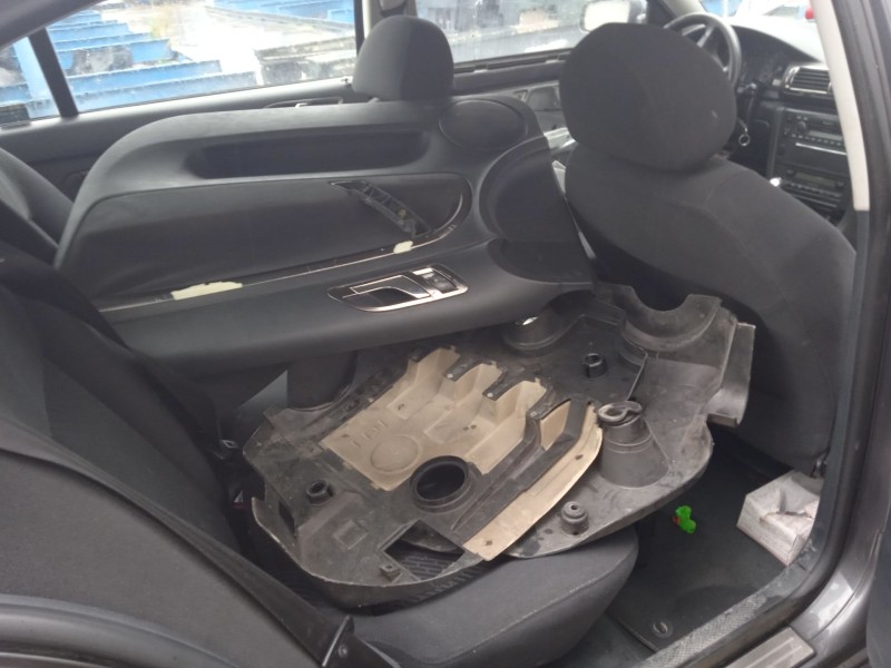 skoda superb i (3u4) del año 2006