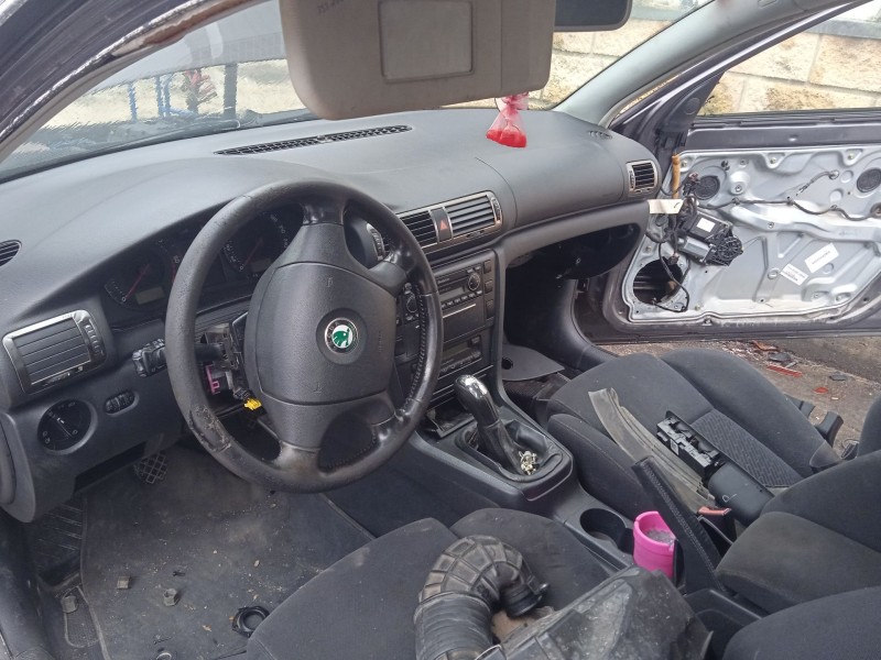 skoda superb i (3u4) del año 2006