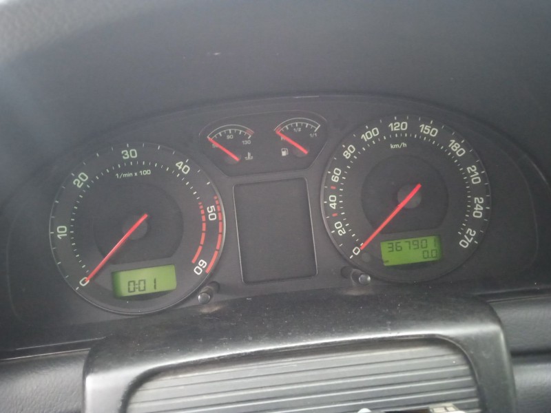 skoda superb i (3u4) del año 2006