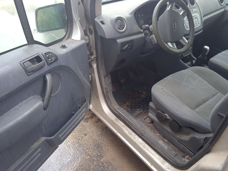ford tourneo connect del año 2009