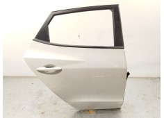 Recambio de puerta trasera derecha para hyundai ix35 (lm, el, elh) 1.7 crdi referencia OEM IAM 770042Y001  