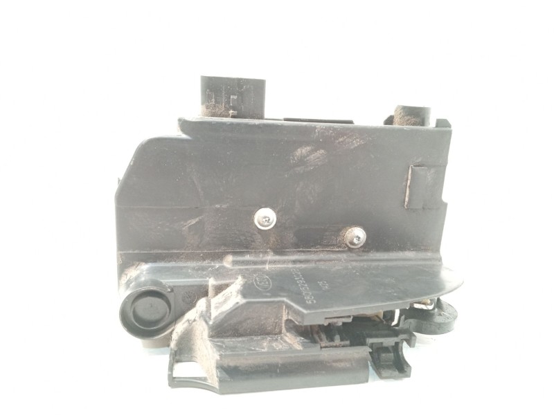Recambio de cerradura puerta delantera derecha para iveco daily vi furgoneta 33s13, 35s13, 35c13 referencia OEM IAM 5801529302 5