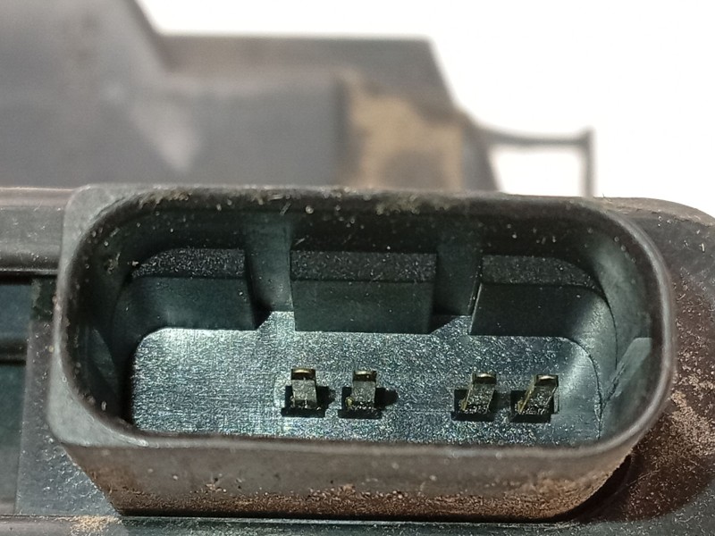 Recambio de cerradura puerta delantera derecha para iveco daily vi furgoneta 33s13, 35s13, 35c13 referencia OEM IAM 5801529302 5