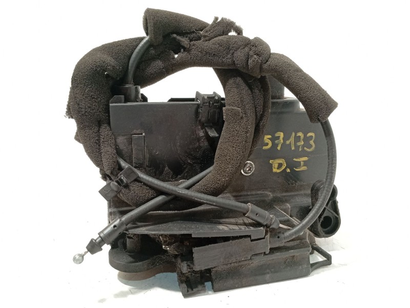 Recambio de cerradura puerta delantera izquierda para iveco daily vi furgoneta 33s13, 35s13, 35c13 referencia OEM IAM 5801529301